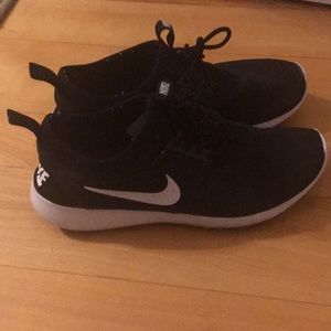 Nike mesh sneakers